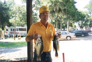 terryfish2.jpg (73464 bytes)