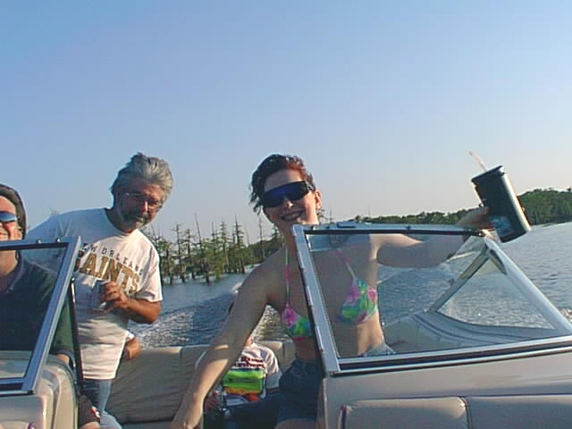 boatride.jpg (64735 bytes)