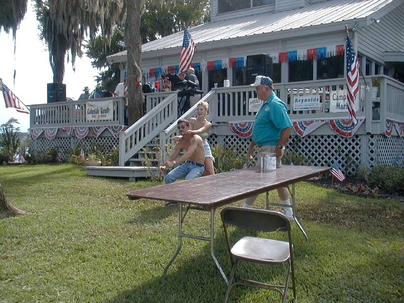 800jrdance.jpg (505568 bytes)