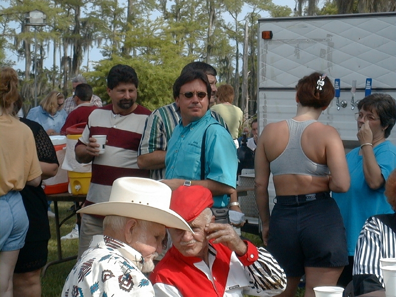 800webmaster.jpg (427892 bytes)